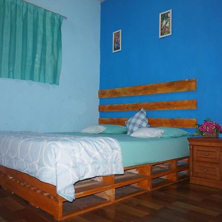 Kuala Namu Guest House Medan Zewnętrze zdjęcie